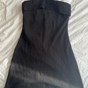 Elegant Black Strapless Dress